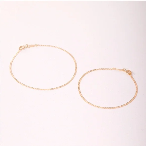 CATBIRD Petite Second Avenue Gold Bracelet
14k Solid Gold - Picture 8 of 9